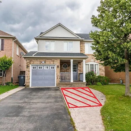 Garden 2 Bedroom Apt - Free Parking Wifi Laundry Workstation Brampton Exterior photo