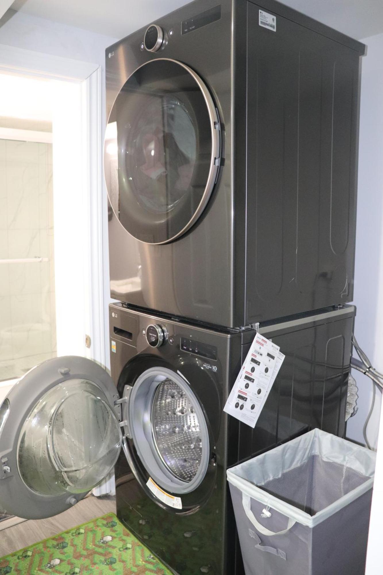 Garden 2 Bedroom - Free Parking Wifi Laundry Workstation *